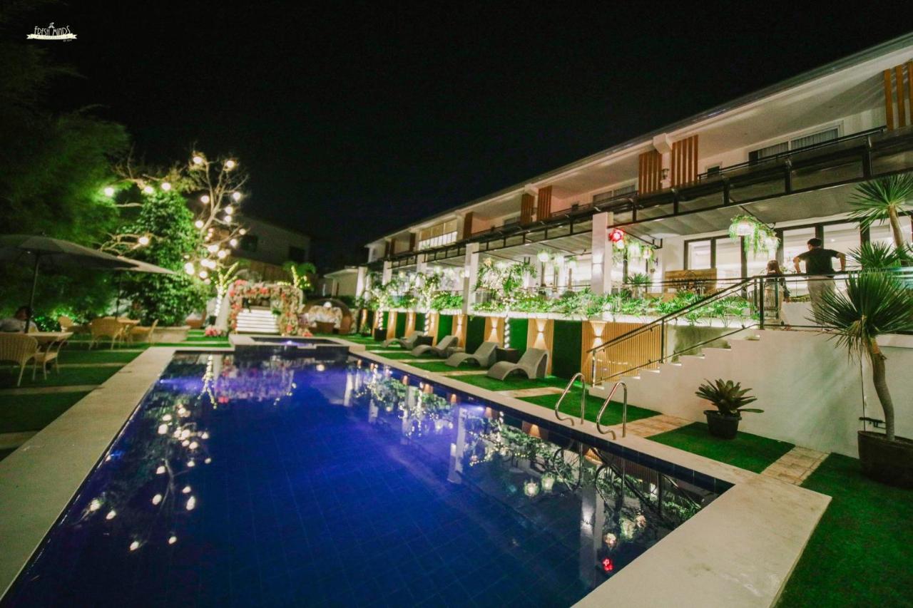 Casa La Silvinas Hotel & Event Resort Тагайтай Экстерьер фото